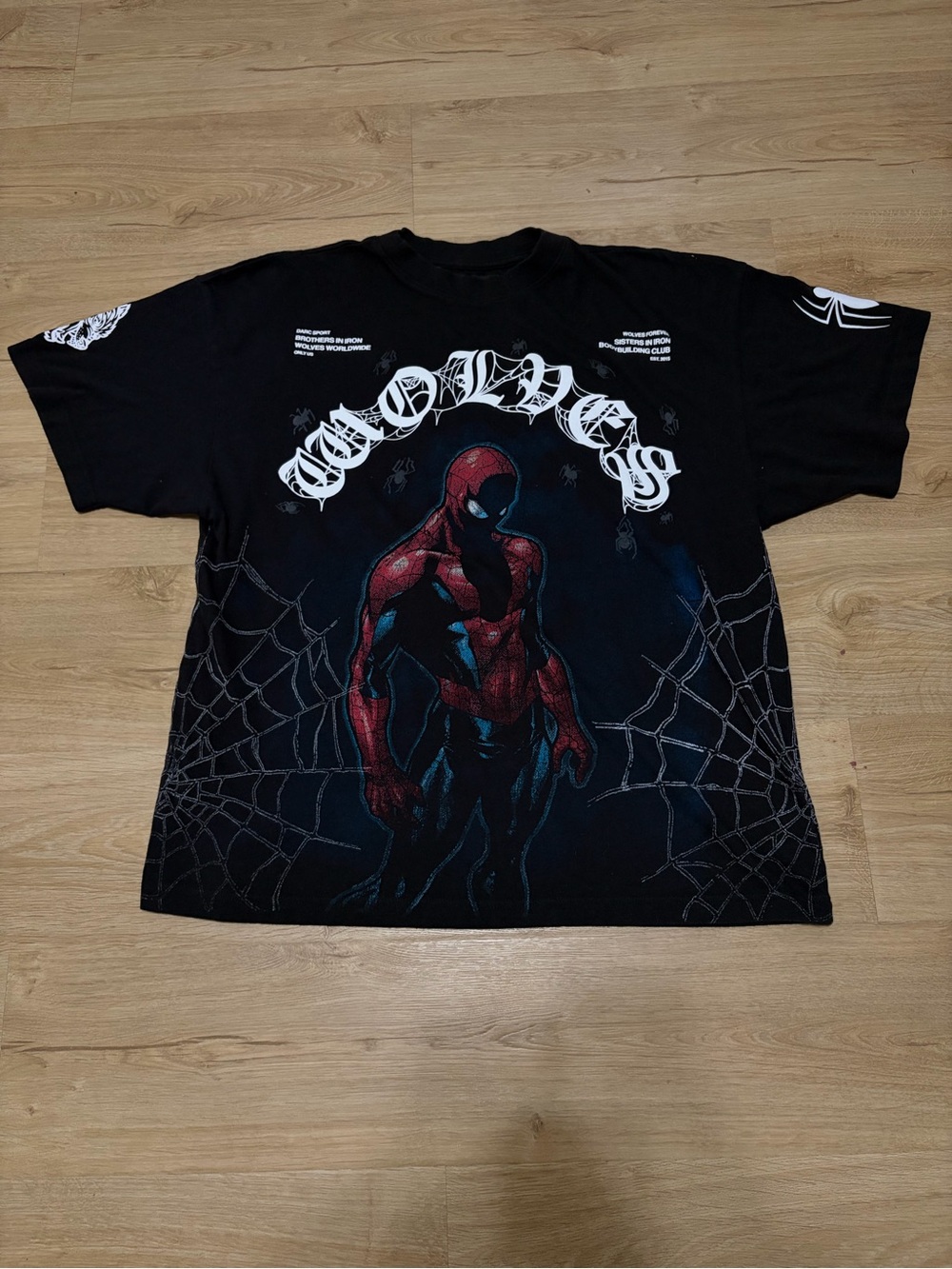 Darc Sport x Marvel Spider Man shirt size: L